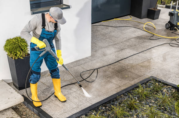 Best Deck Cleaning Services  in Chinchilla, PA